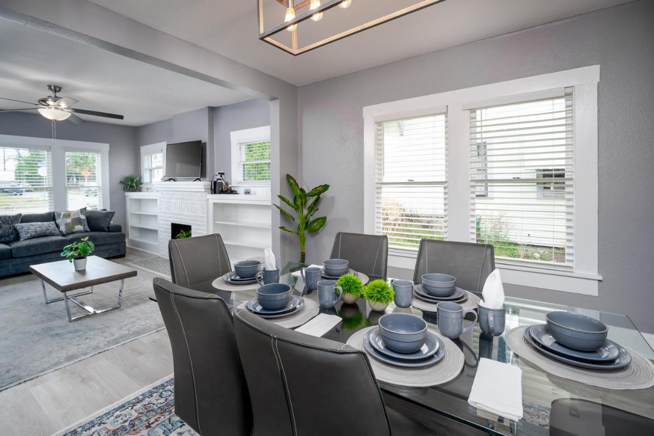 Spacious Home Near Downtown San Antonio Ngoại thất bức ảnh